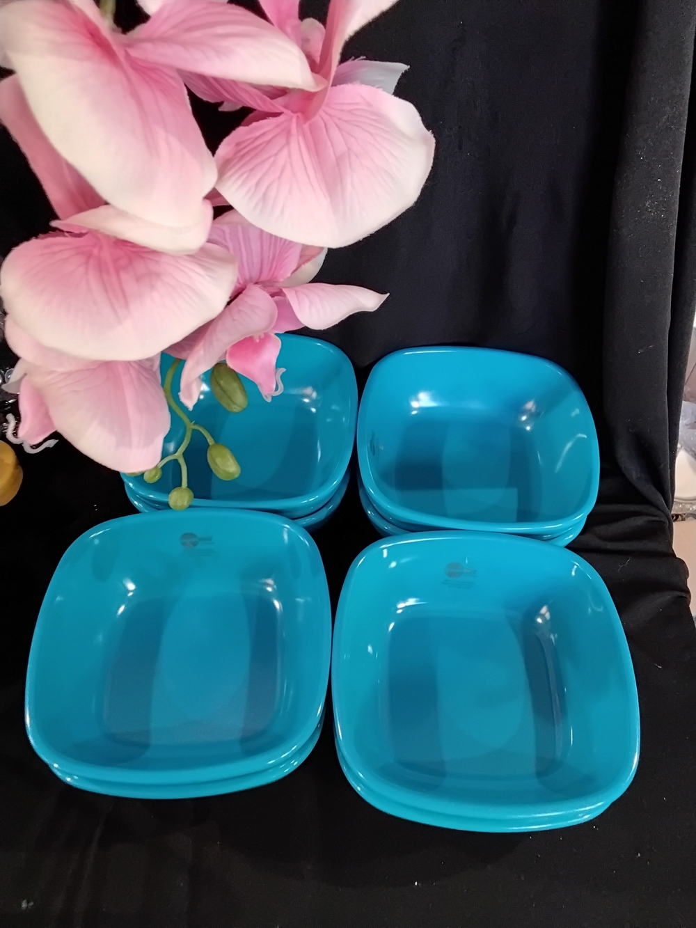 Set Of 8 Inside Out The Cellar Bowls Bright Turquoise Square Serving Bowl - Blue